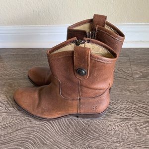 FRYE BOOTIES